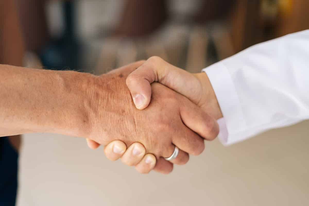 Understanding Proper Funeral Etiquette